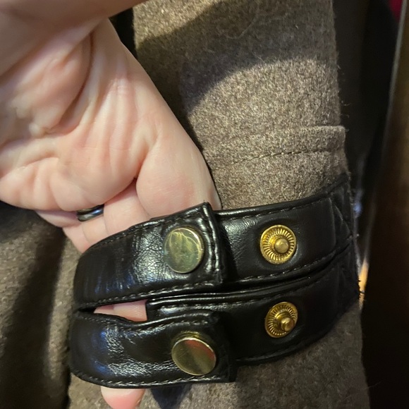 Amazing winter trenchcoat! - Picture 3 of 7